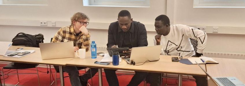 RC LUBOWA SCHOLARSHIP GRANT TO A ROTARACTOR